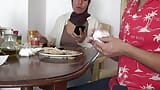 Pervertida madrastra turca bebe semen de hijastros para el desayuno snapshot 2