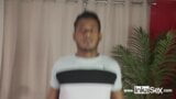 Venezolanischer Klempner bricht die Pfeife einer unschuldigen Schülerin snapshot 3