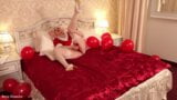 MILF pussy masturbation and air balloon fun, Santa holiday snapshot 16