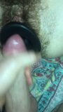 Creampie in wijd open harige kut. snapshot 2