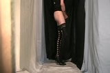 Fanny cd usando um vestido crossdresser preto especial snapshot 12