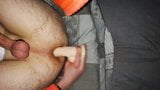 Alemão babão escancarado com sua bunda em adidas brancas fedorentas snapshot 4