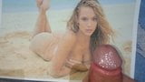 Eerbetoon aan Hannah Ferguson snapshot 2