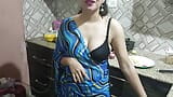 Indian Desi Bhabhi Hard Bee Har Devar In Kitchen Devar Ne Bhabhi Ke Lakh Mana Ke Bhi Chhod Diya snapshot 9