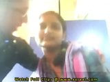 Une fille desi veut que son copain lui touche les seins, partie 3 snapshot 1