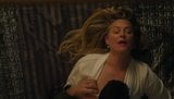 Elisabeth Rohm - 'vendo o perigo' snapshot 9