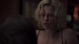 Charlize theron, cinta courtney - terperangkap (2002) snapshot 9