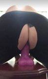 Un gode baise mes fesses snapshot 8