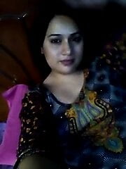 pakis frnd boobs