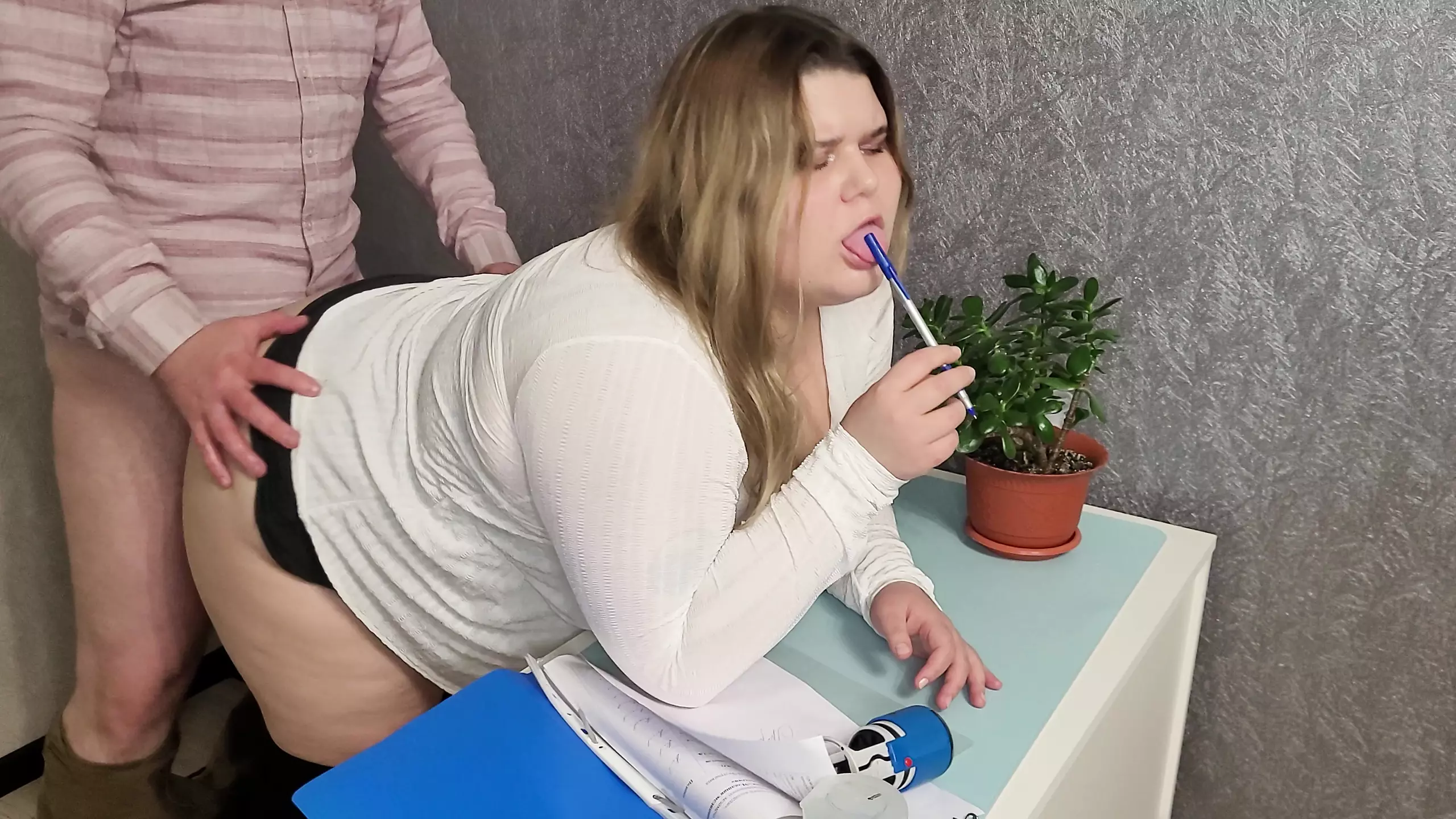 Fucked A Sexy Secretary With Big Tits In Doggie Style Blowjob Porn 