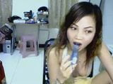 Viet girl show cam with toy 2 snapshot 3