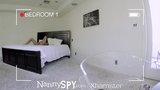 Nannyspy solitário padrasto seduz morena peituda babá Amia Miley snapshot 9