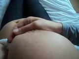 Pov grávida britânica gata mostrando sua barriga e peitos snapshot 8