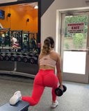 Red leggings gym ass snapshot 5