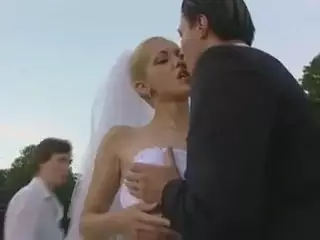 публичный секс на свадьбах  