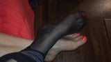 Slp-53xyF  My wife's sexy feet snapshot 6