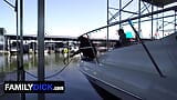 Вітчими Джекс Тіріо і Далтон Райлі по черзі трахають своїх пасинків на човні - familydick snapshot 2