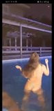 Brunella en la piscina snapshot 7