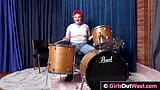 Hairy drummer with huge clit uses her sticks for masturbation snapshot 2