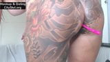 Tattoo webcam rondborstige slet met grote tieten snapshot 1