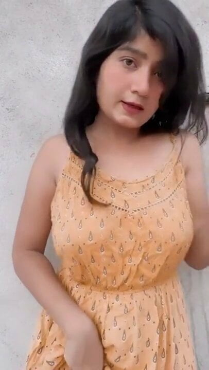 Zoya’s hot boobs