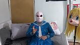 Kigurumi blauw schoolmeisje bult opblaasbaar ademspel snapshot 2