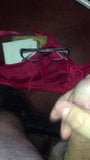 Cumming on my mom in laws red Bali bra and her glasses snapshot 8