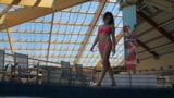 Schattige roze bikini babe Lera onder water snapshot 2