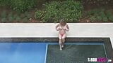 Quente esposa Cory Chase trai com o gigante bbc do poolboy snapshot 2