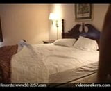 Amateur - pareja universitaria en un hotel snapshot 1