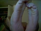 Straight guys feet on webcam #466 snapshot 4