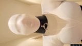 Zentai bianco sul pavimento snapshot 12