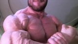 Bodybuilder-Cam-Mix snapshot 1