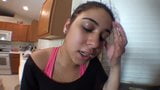 El entrenamiento sudoroso de Camila y la humillación en primer plano snapshot 9