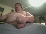 Chubby guy jerking snapshot 3