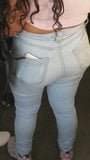 Morena gostosa de jeans snapshot 1