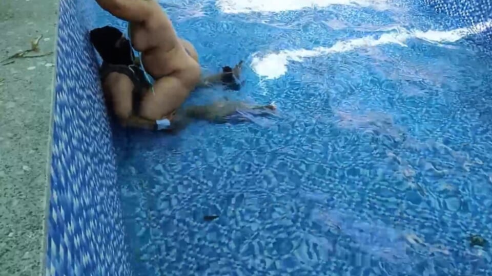 Desi Young Hot Couple Home-made Romance Strong Strokes Doggy Style Fucking In Outdoor Swimming Pool
