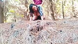 follada sorpresa en el bosque con bbw caliente snapshot 10