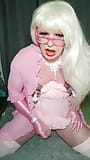 Pink sissy cums! snapshot 3