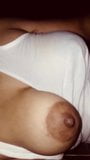 Srilankan wife boobs snapshot 1
