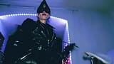 Mistress Eva - Latex-Vollleder-Fetisch, Stiefel, Domina-Uniform, BDSM, Knick, heiße MILF snapshot 4