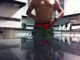 Tocandome en la cocina snapshot 4