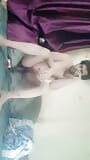 Chico caliente masturbándose duro snapshot 9