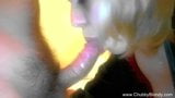 Blonde italienische Ehefrau gibt einen fantastischen Blowjob snapshot 9