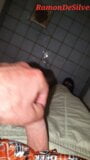 Mestre Ramon mija em seu short de cetim quente no chuveiro, escravo lambe! snapshot 5