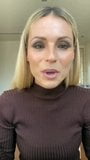 Michelle Hunziker wants cum on her face snapshot 2