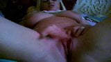 Rus caliente puta Kamilla masturbándose en web parte 3 snapshot 6