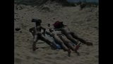Bulgarische Typen haben Spaß am Strand snapshot 1