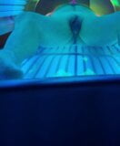 Tanning bed snapshot 3