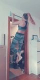 Montare l'allenamento pullup bionda in spandex snapshot 2